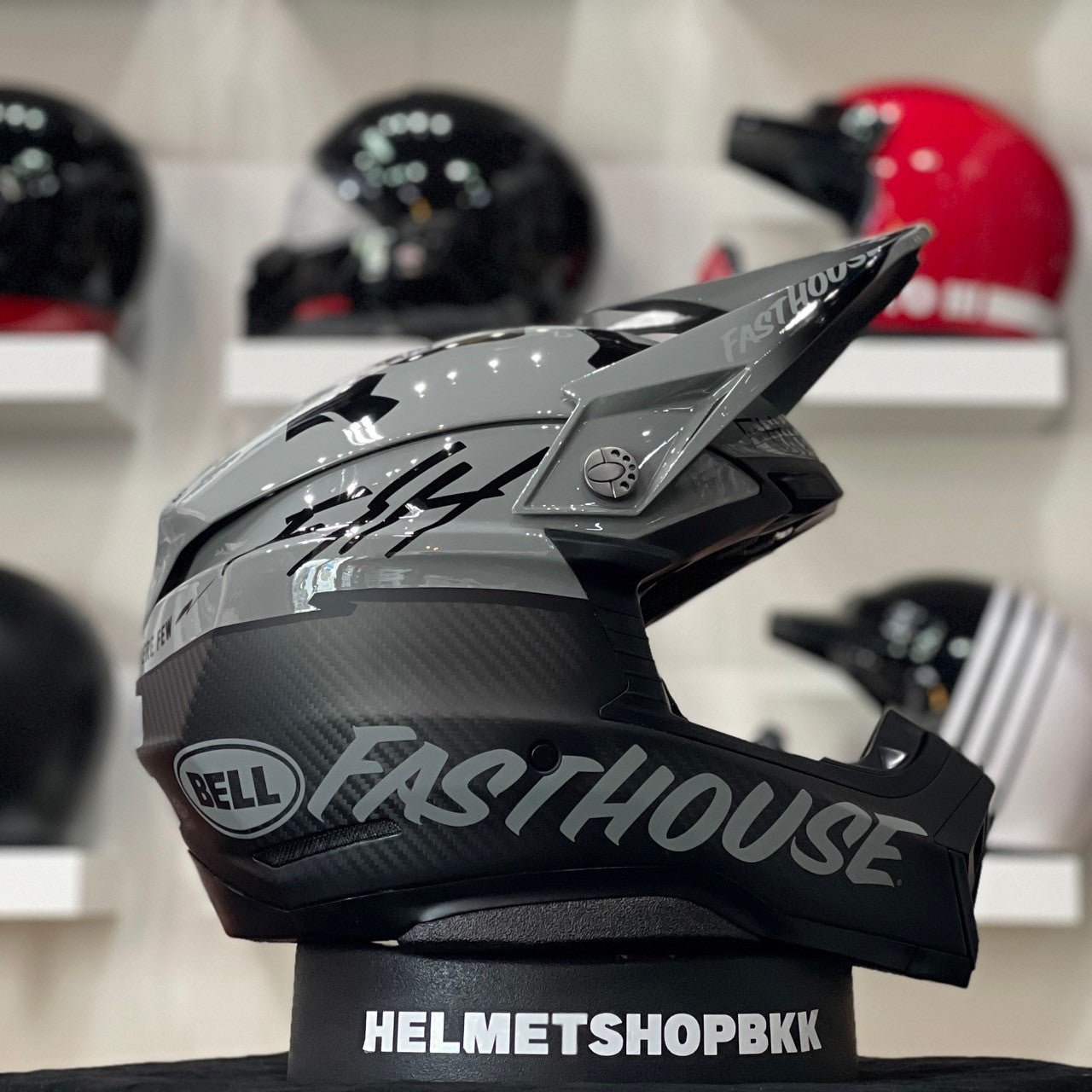 BELL MOTO-10 SPHERICAL FASTHOUSE LIMITED EDITION BMF HELMET GRAY BLACK